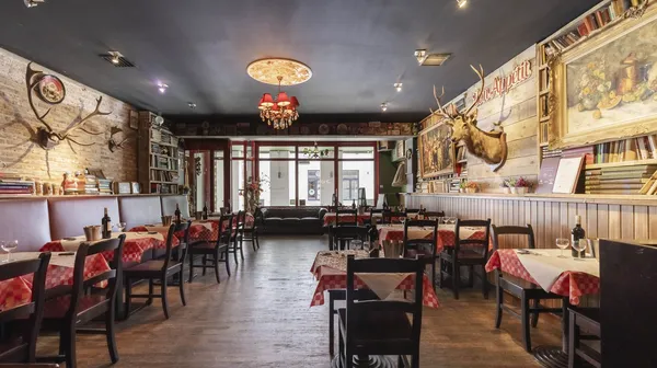 1755863642-LR - Tiensestraat 82, 3000 Leuven-0001